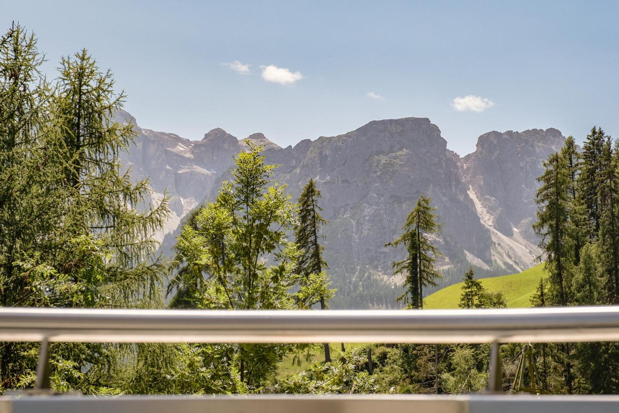 Ciasa Iachin - Dolomites Dream Retreat Appartement Sankt Martin im Turm Buitenkant foto